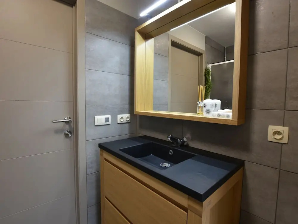 Holiday Home in Alveringem near Beach