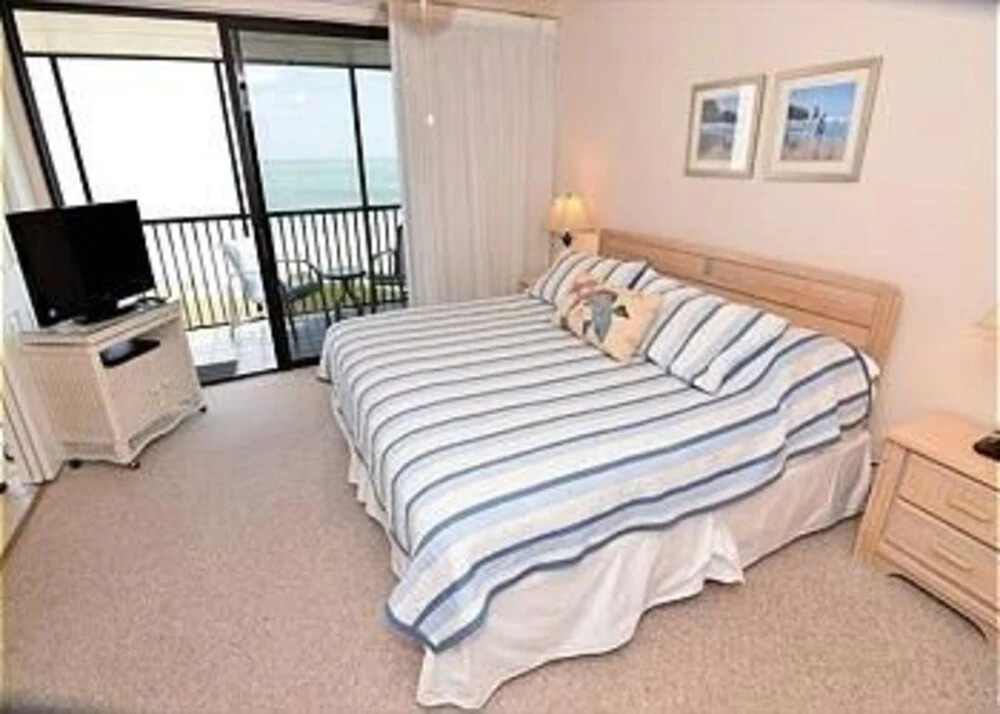 Sundial A306 - One Bedroom, Direct Beachfront! Condo