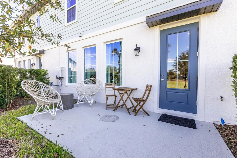 608fr 3 Bedroom Townhouse by Redawning