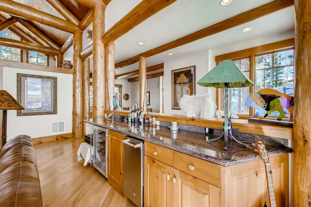 2118-A Vermont Rd Rental