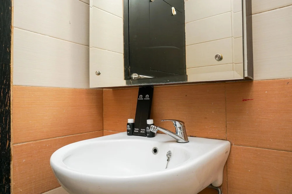 Comfy 2br with Sofa Bed at Gardenia Boulevard Apartment