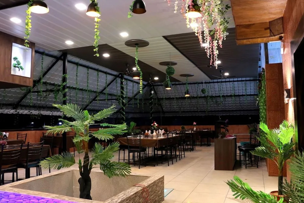 Hotel SHREE PALACE