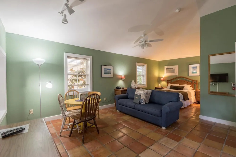 Southernmost Sanctuary Apartment
