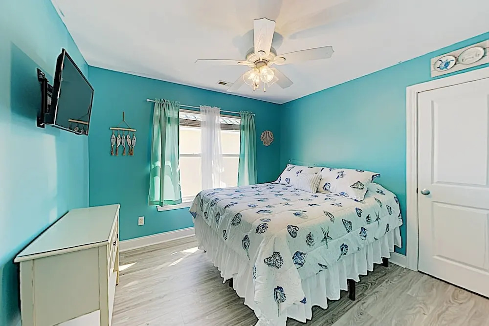 New Listing! Coastal Gem W/ Balconies, Near Beach 4 Bedroom Duplex