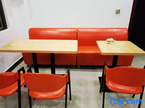 Jingtu Hotel (Beihai Hunan Road)