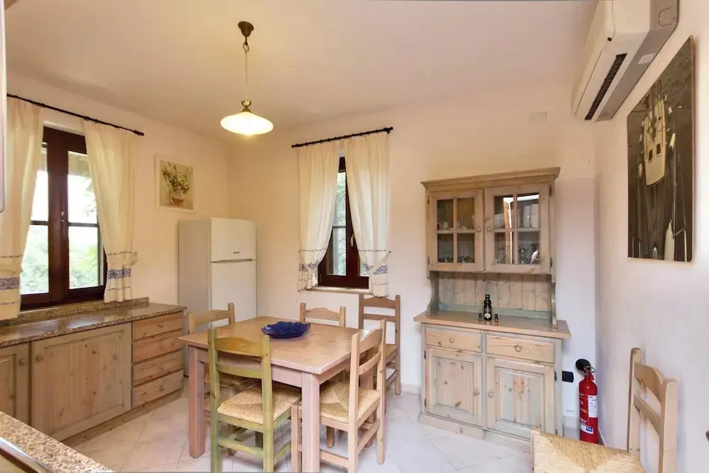 ISA - Residence with swimming pool a few minutes from Alghero