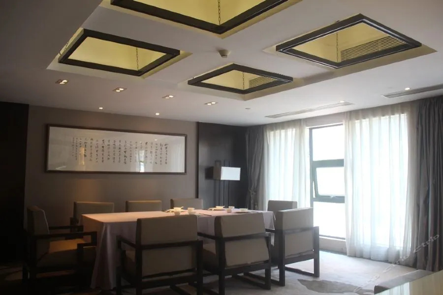 Scholar Hotel