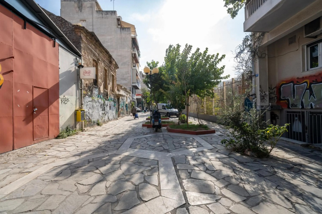 Petit Keramikos Studio - Historic Center