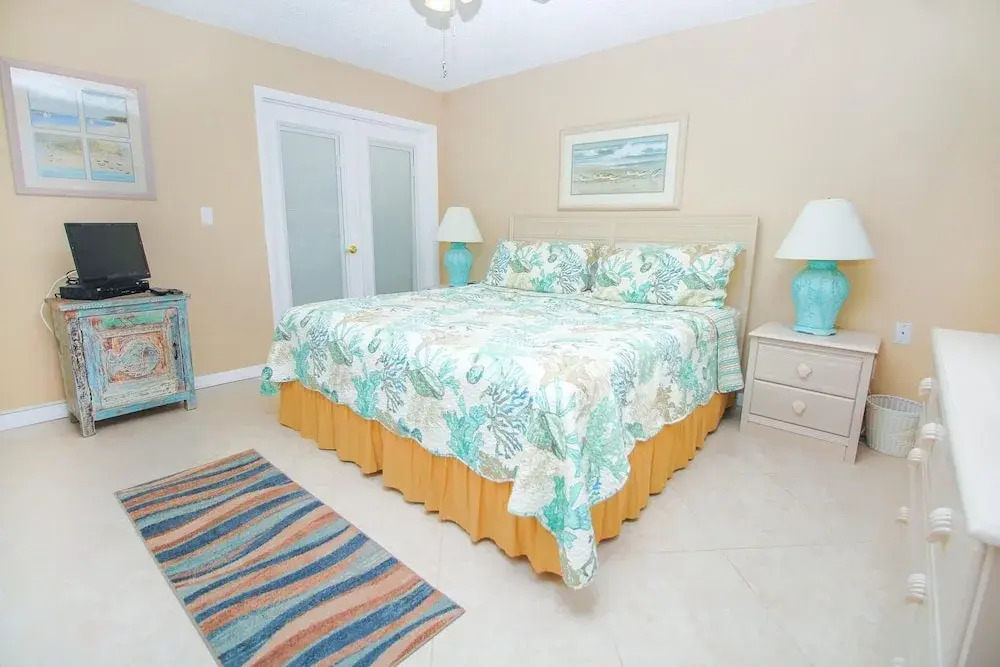 Smyrna Beach Club 818b