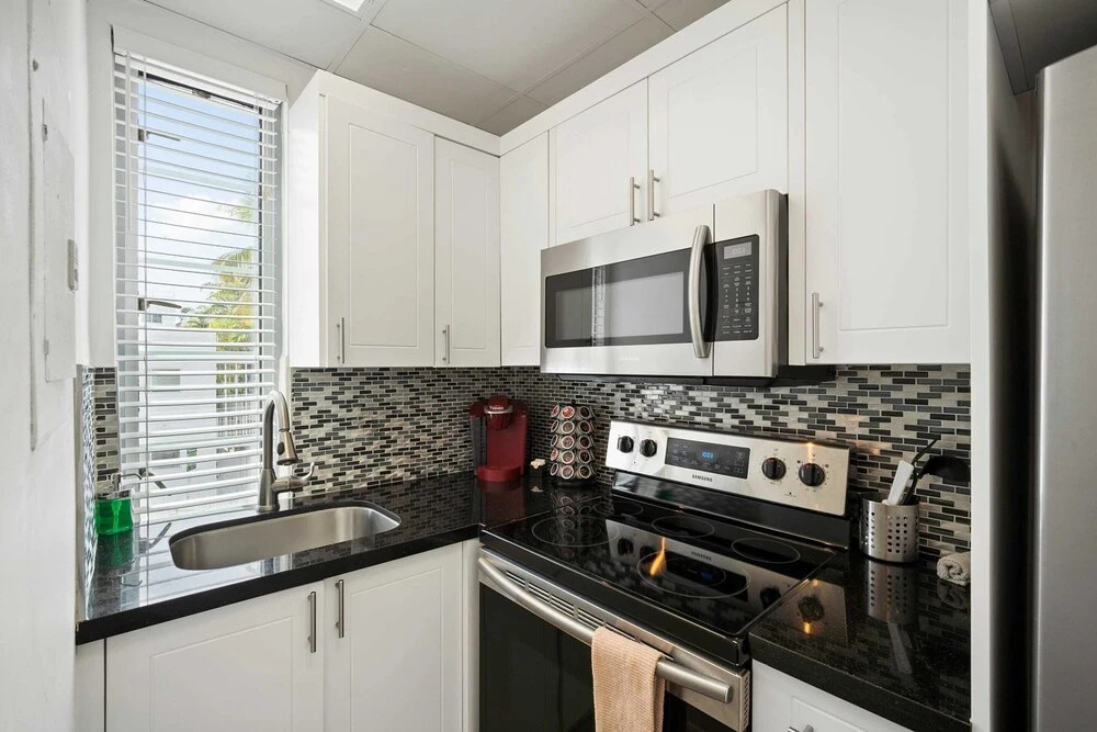 South Beach 2BR Apartment by SV Rentals