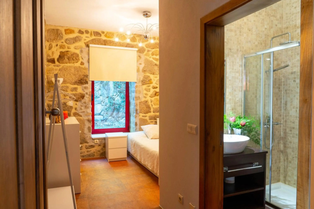 Casa das Castanhas - near Gerês