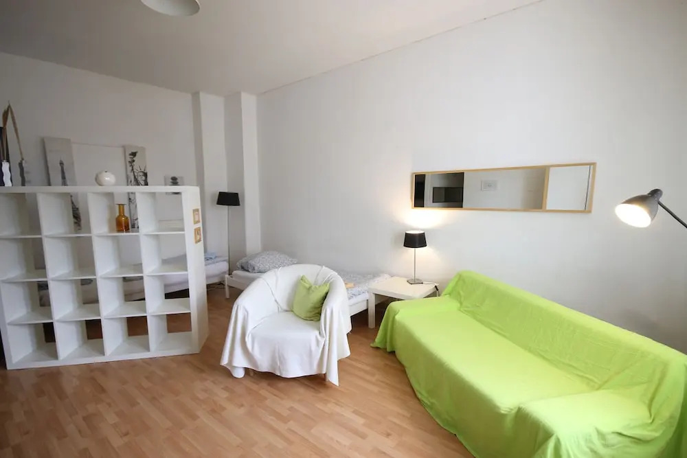 a-domo Apartments Oberhausen - Budget Apartments & Flats - short & longterm - single & grouptravel