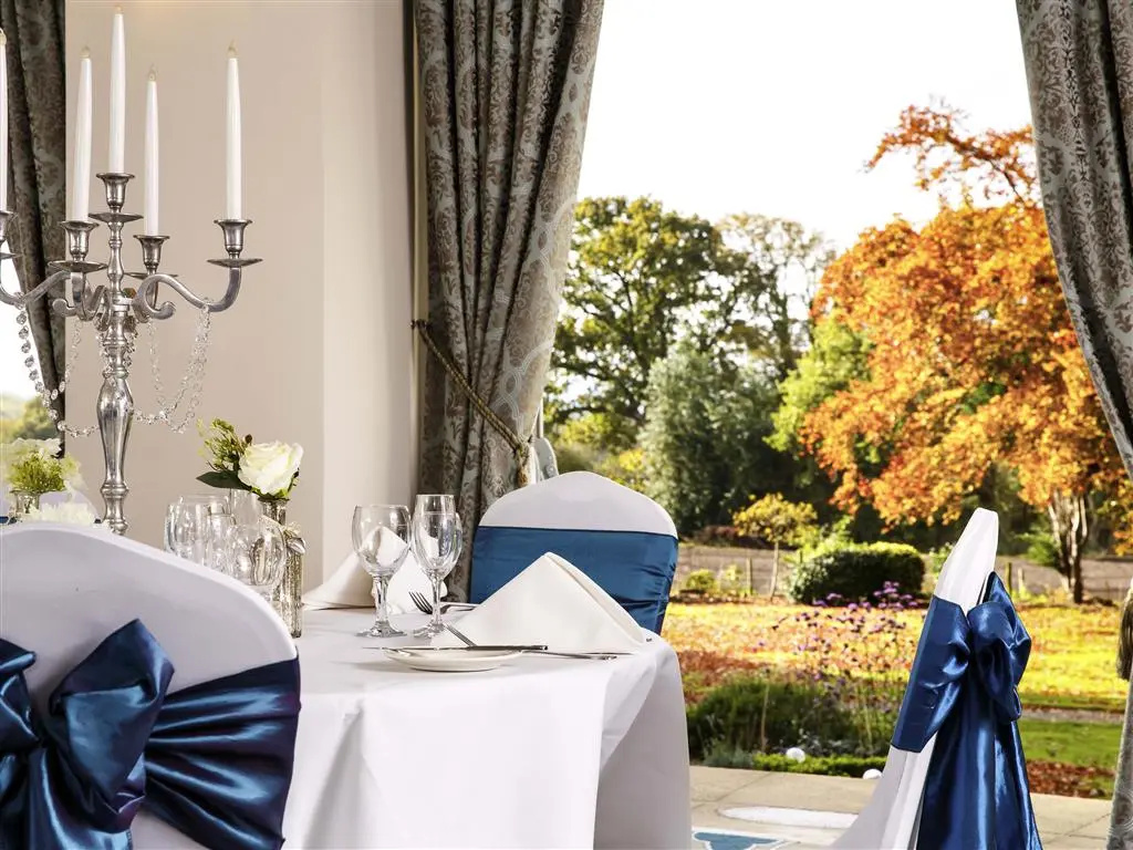 Mercure Chester Abbots Well Hotel