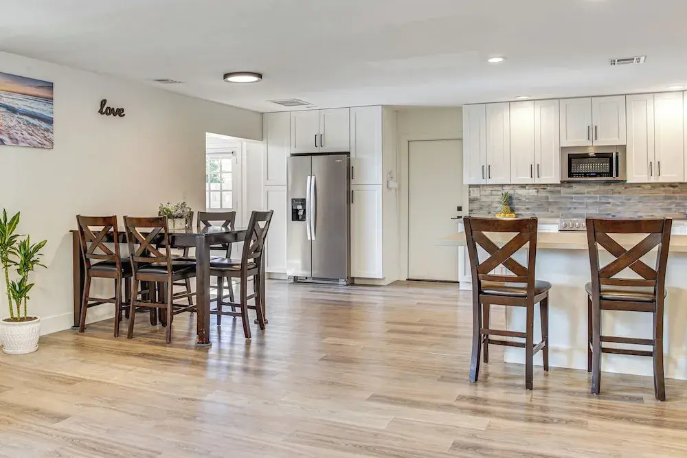 2 Mi to Asu: Spacious Family Home w/ Patio