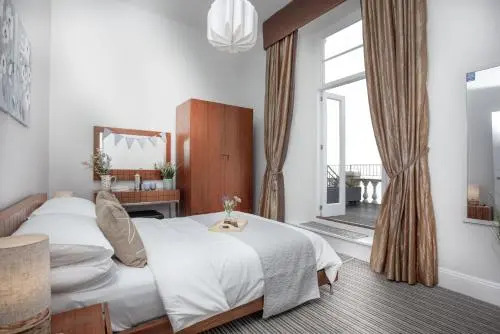 Sea-la-Vie 9 Astor House Torquay