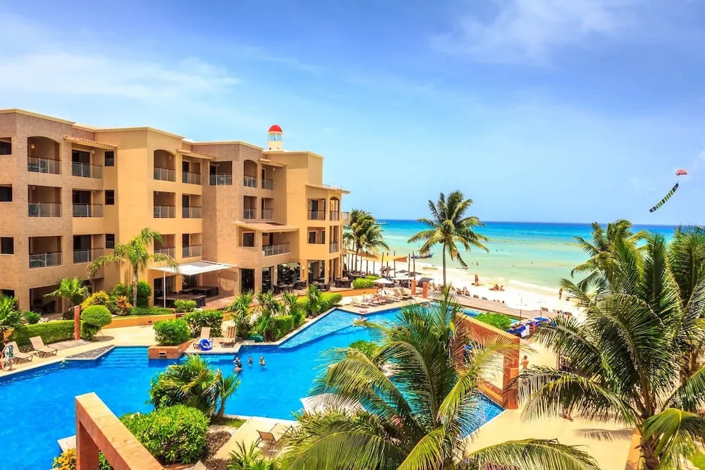 El Faro 303 Reef 1 Bedroom Condo by Redawning
