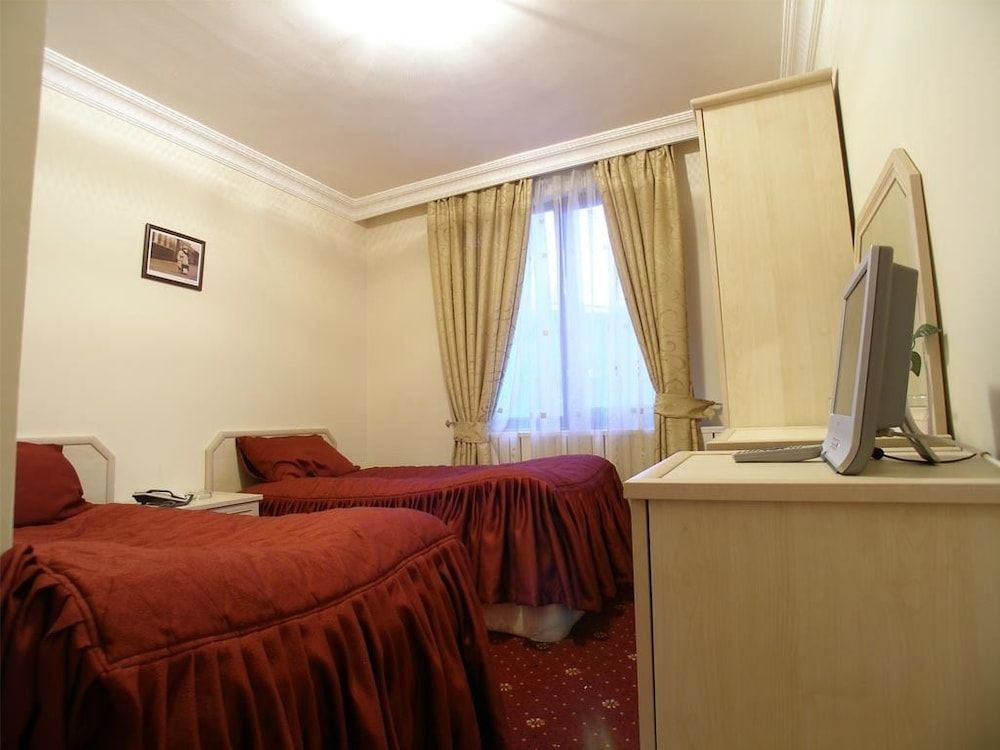 Çağ Otel