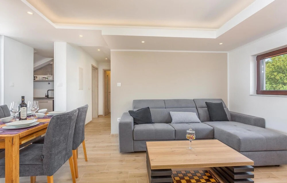 Awesome Apartment in Rijeka With Wifi and 2 Bedrooms