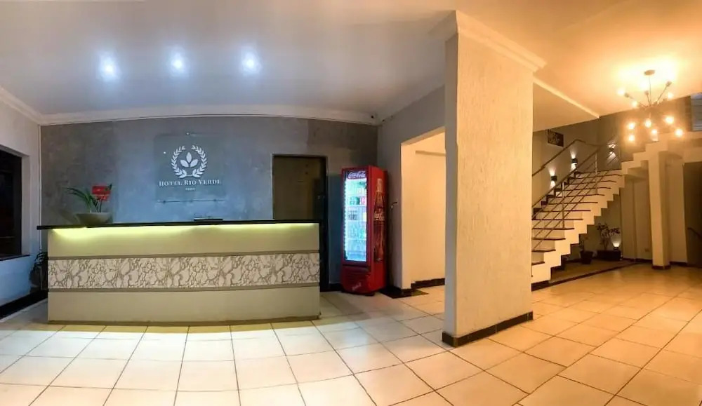 Hotel Rio Verde