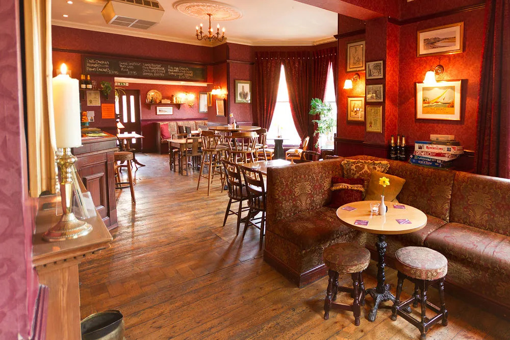 Stuart House Hotel