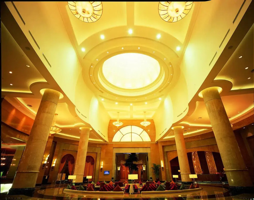 Ocean Spring Grand Metropark Hotel