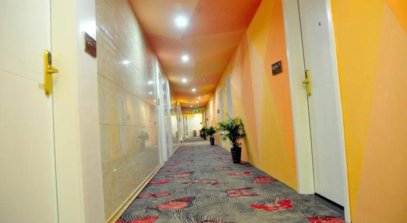Zhangjiajie Weiyi Fashion Hotel