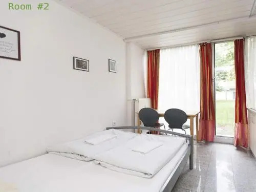 Hostel 24/2