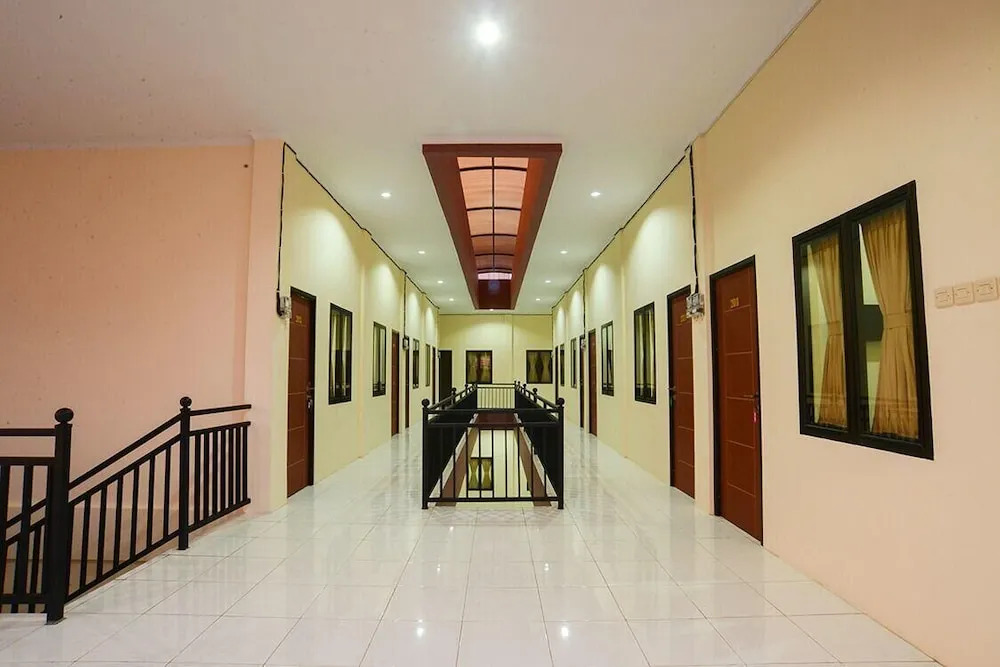 Nalaya Home