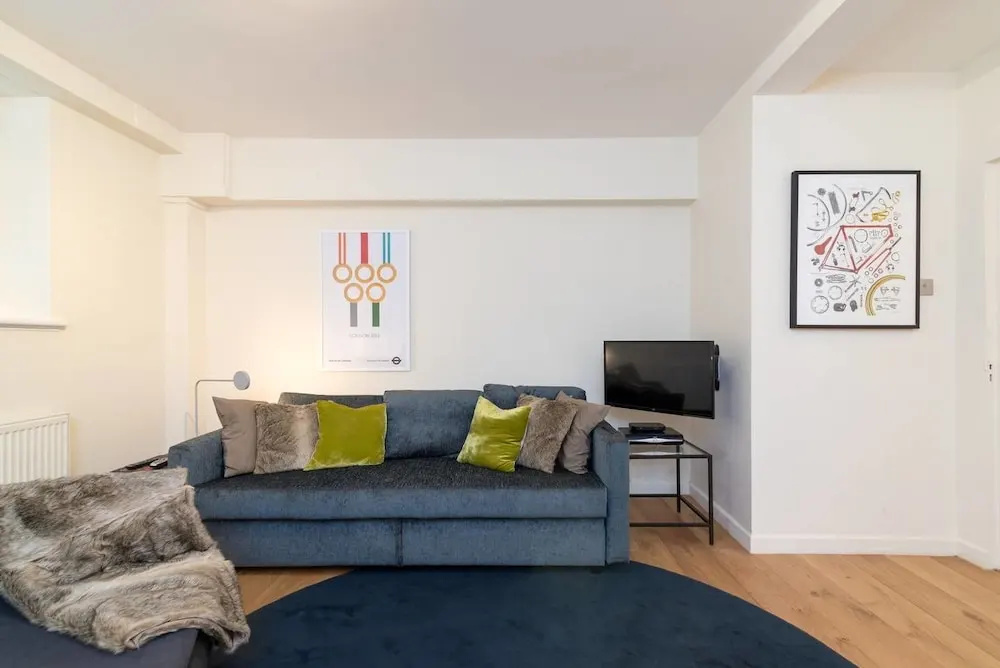 Beautiful 1 bed Garden Flat, 10 Mins to St Paul's!