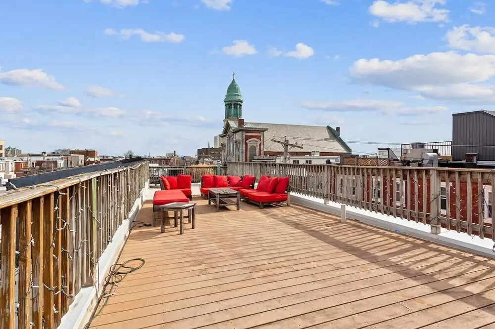 917 S 8th St. · Stylish 3 bedroom home in Bella Vista