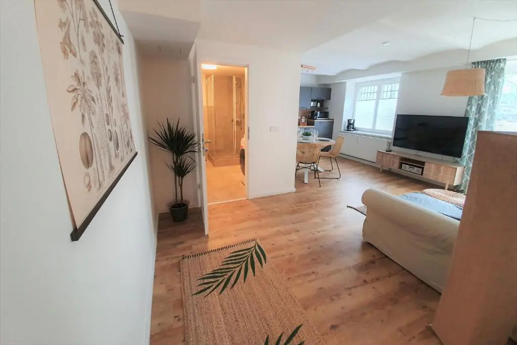 PB Ferienwohnungen - FeWo 1 - Stilvoll eingerichtetes Apartment im Herzen Senftenbergs