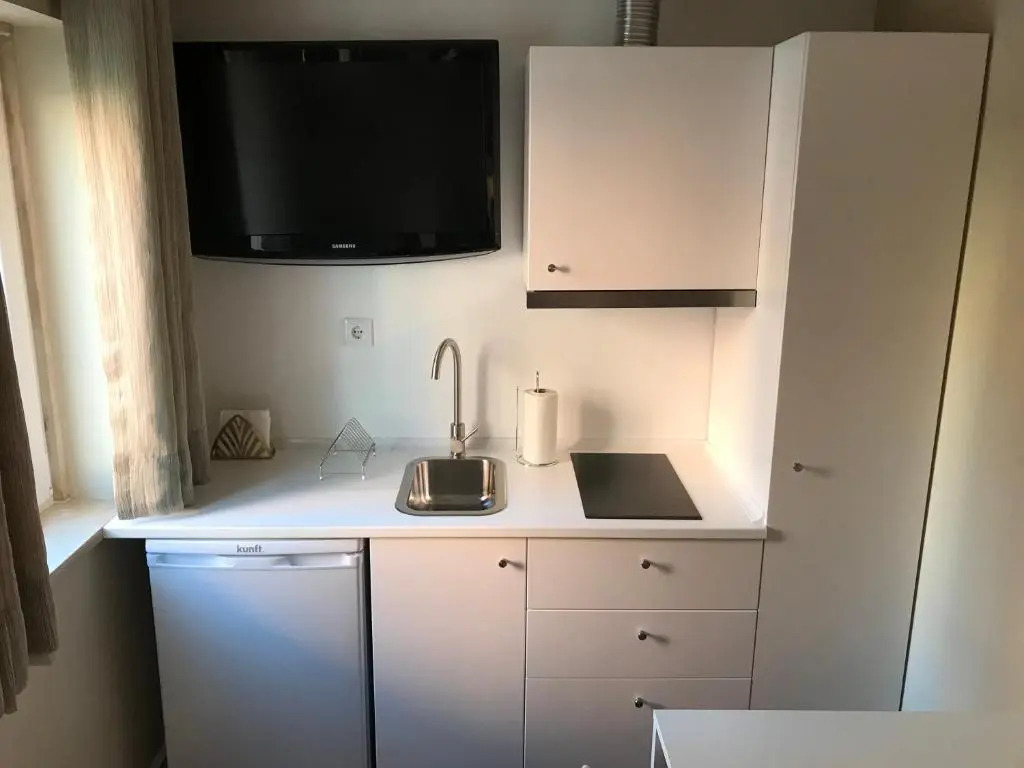New and Unique Charming Studio at Campolide
