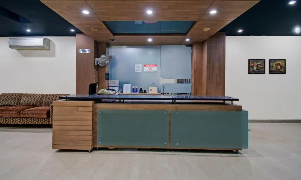 Treebo Maharaja Residency Family Hotel