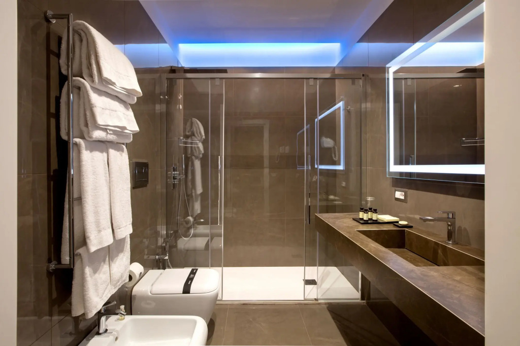 Caruso Place Luxury Rooms & Suites