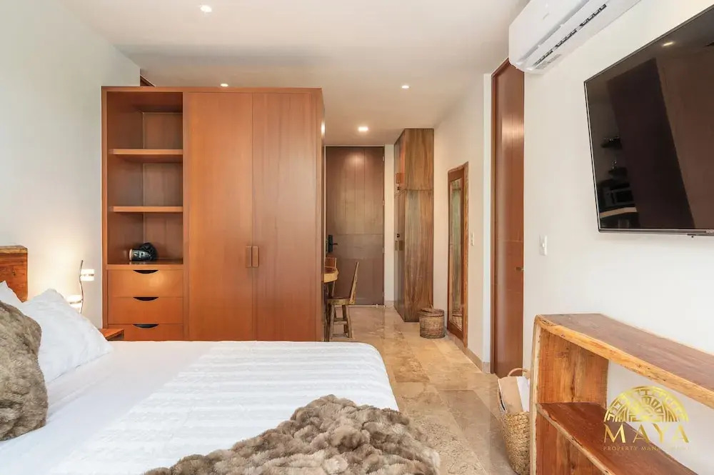 NHOA 211A Lux 2BR Pool View Aldea Zama