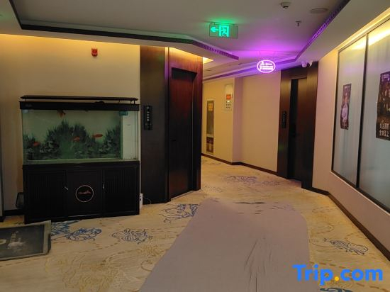 Yucheng Hotel