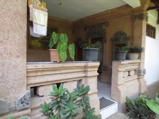 Dani Home Stay