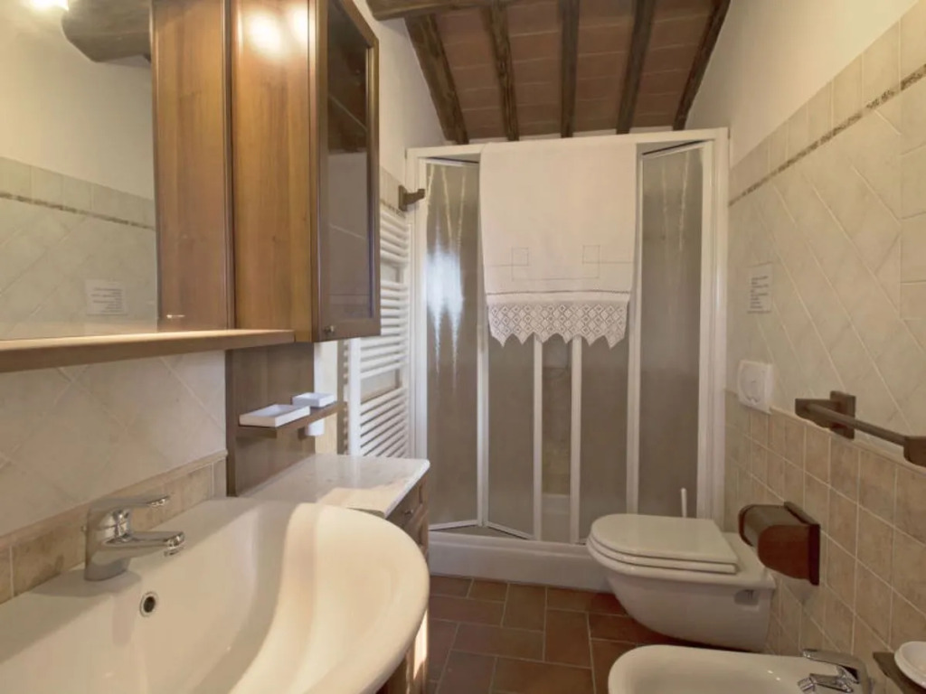 House Lucia Cortona