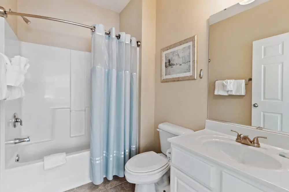 Arbor Trace #635 3 Bedroom Condo by RedAwning