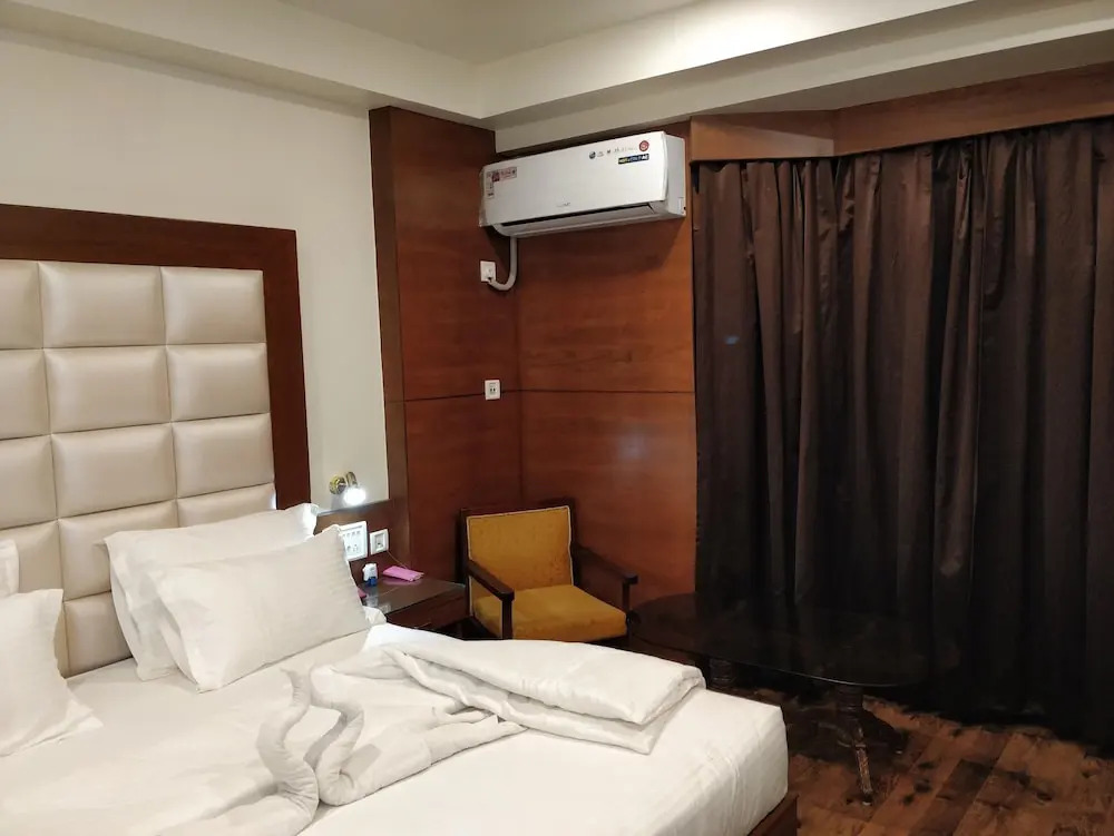 Hotel Yatrik