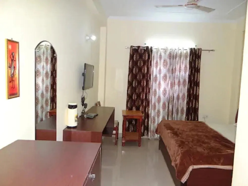 Hotel Pancham Continental by Goroomgo