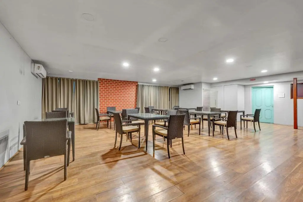 UPAR Hotels Indiranagar