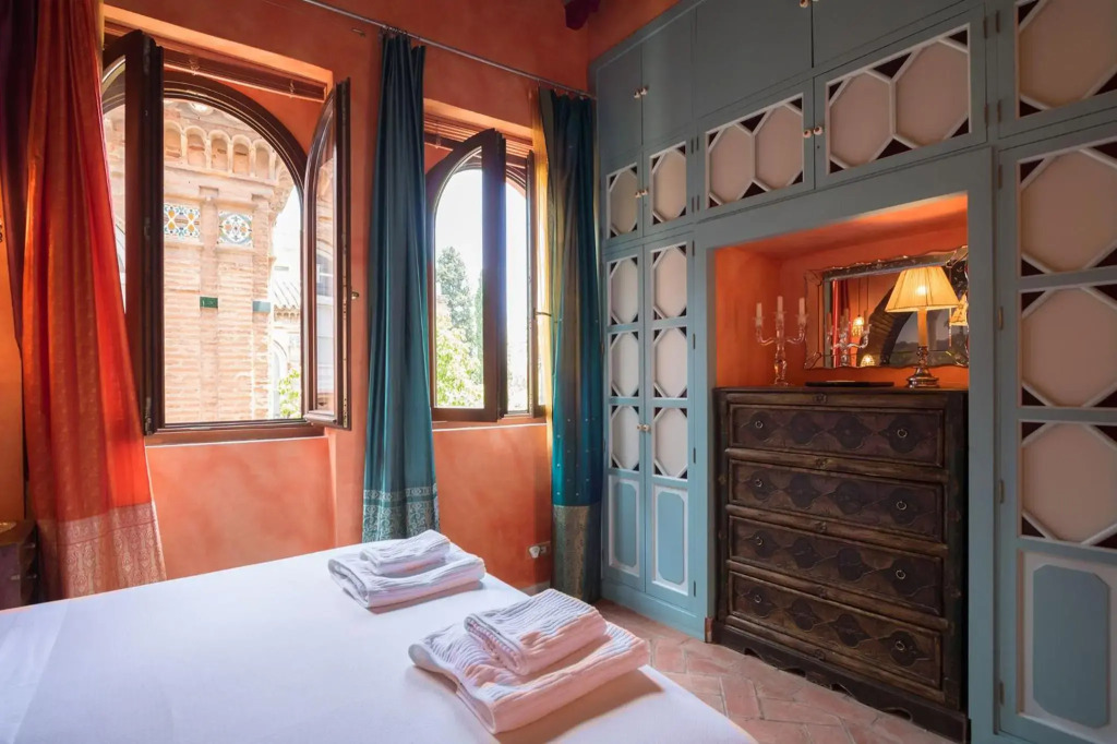 Oriental Apartment Gardens Views 2 pax
