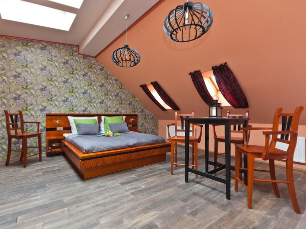 Venezia Old Town Hotel