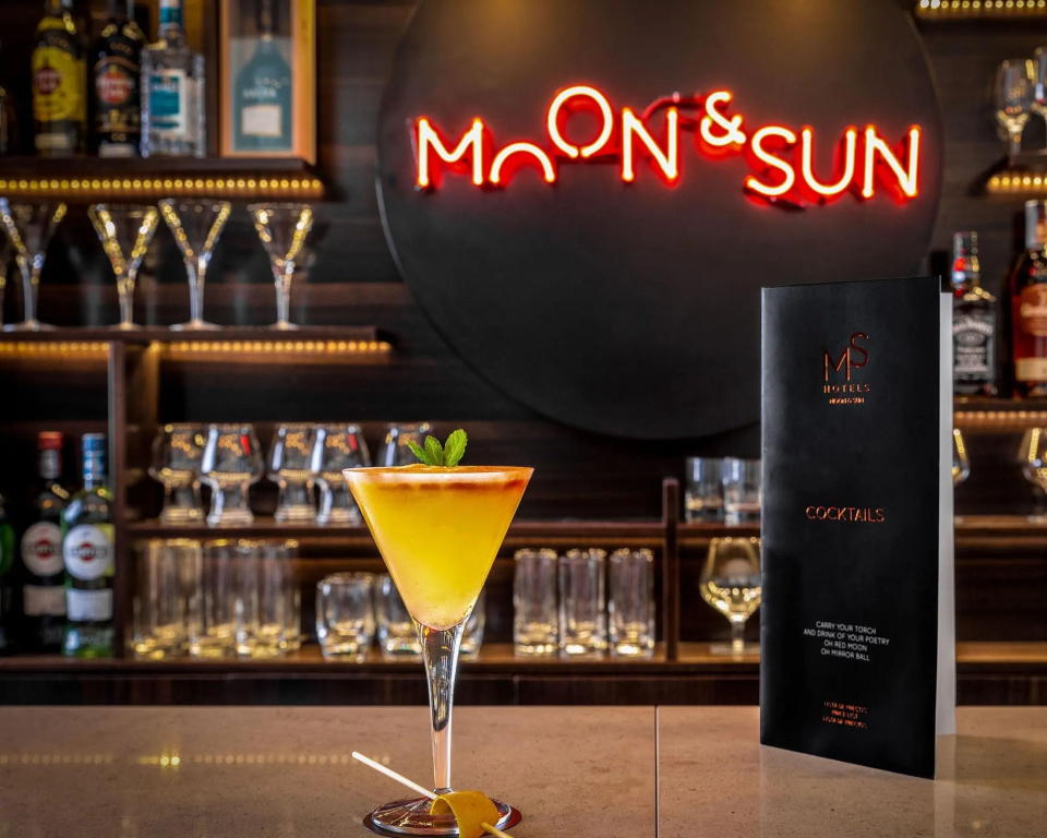 Hotel Moon & Sun Porto