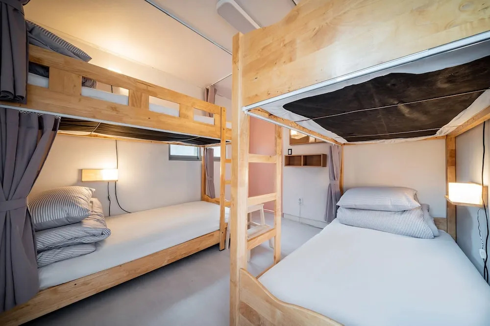 Dabin Stay - Hostel
