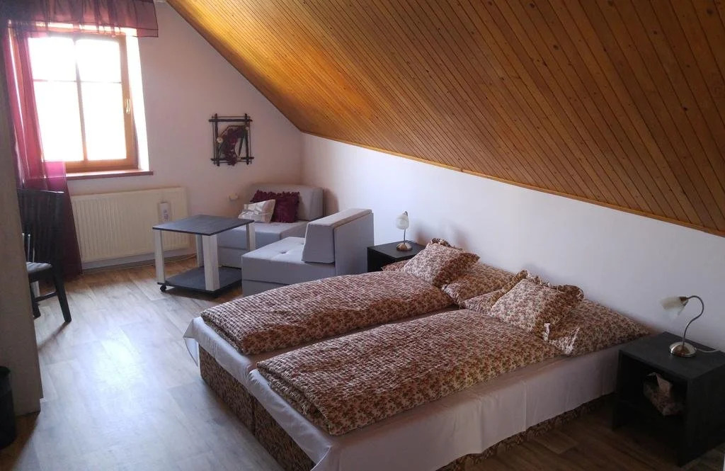B&B Nika