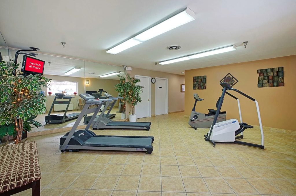 Red Roof Inn and Suites Herkimer