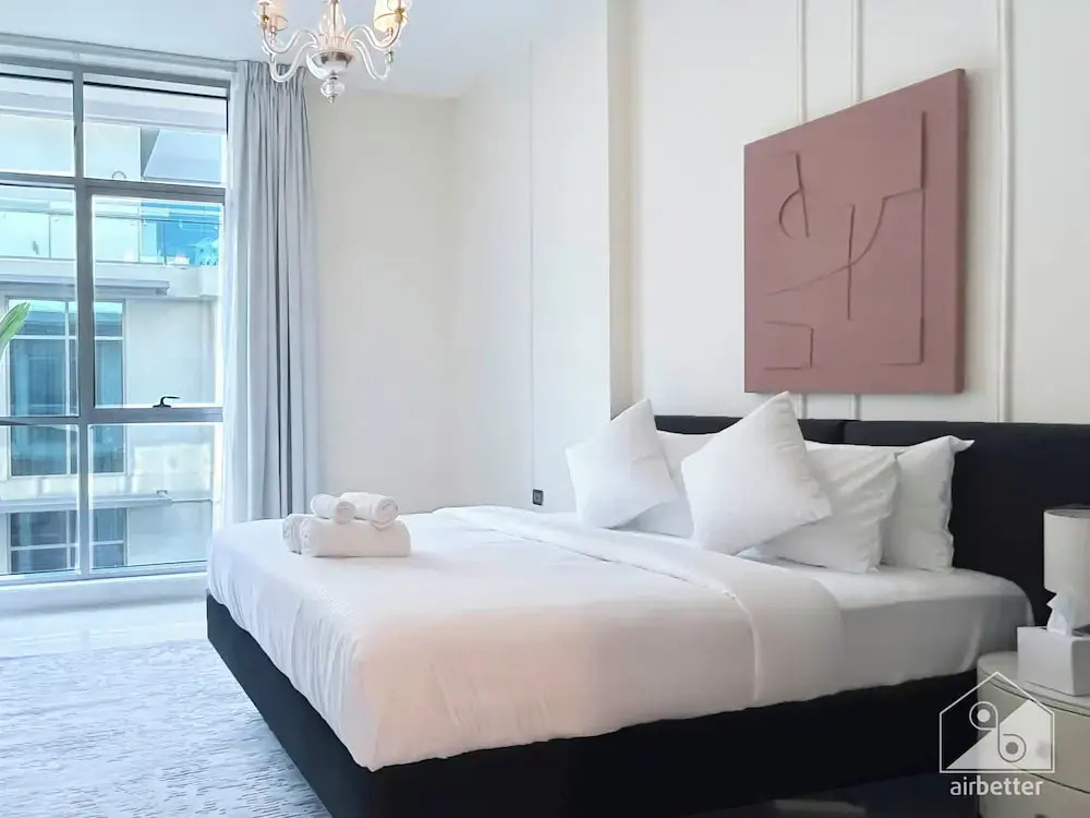 Your Perfect Meydan Getaway: 1B Polo Residence C3