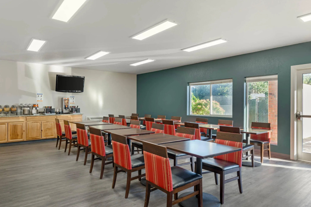 Comfort Inn & Suites Ocean Shores